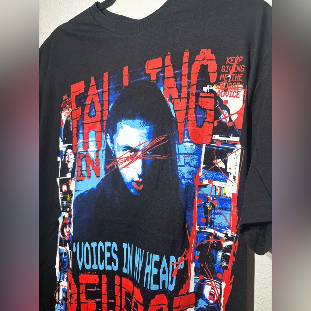 Falling In Reverse Men’s T-Shirt - Picture 2 of 4